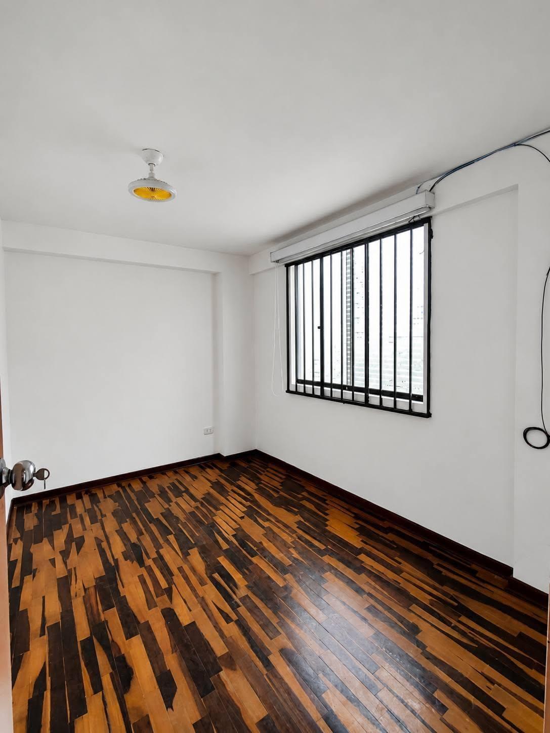 Foto 4 de Departamento de 3 dormitorios en Lince