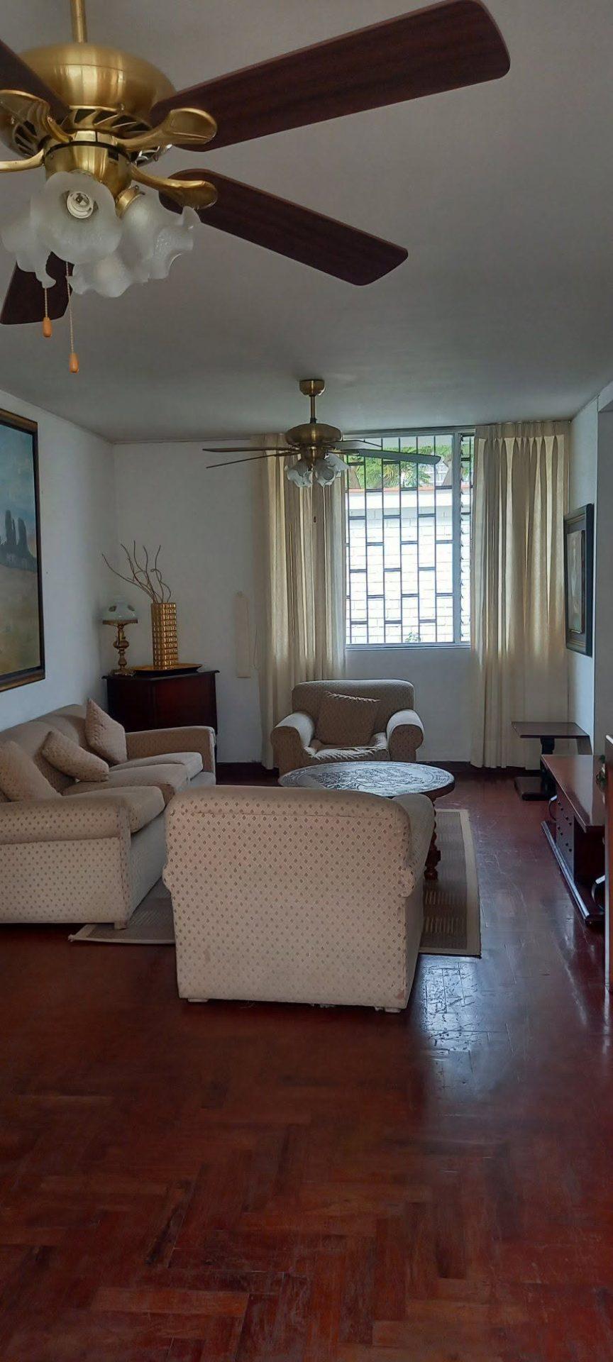 Foto de alquilo habitación amoblado modalidad Roommate en Monterrico Surco